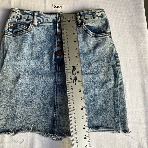 Highway Jeans Women Girls Denim Skirt, size 24, Blue - Picture 3 of 8